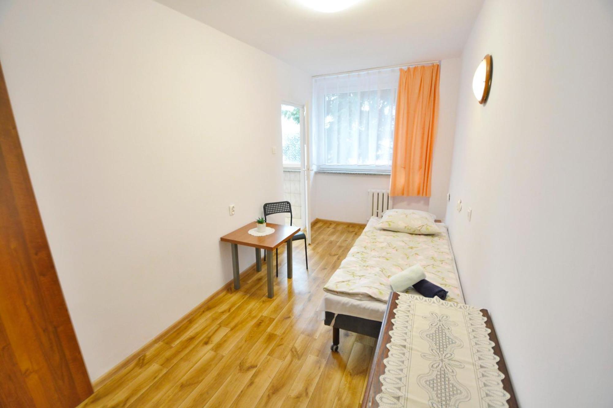 Twoj Hostel Bytom Esterno foto