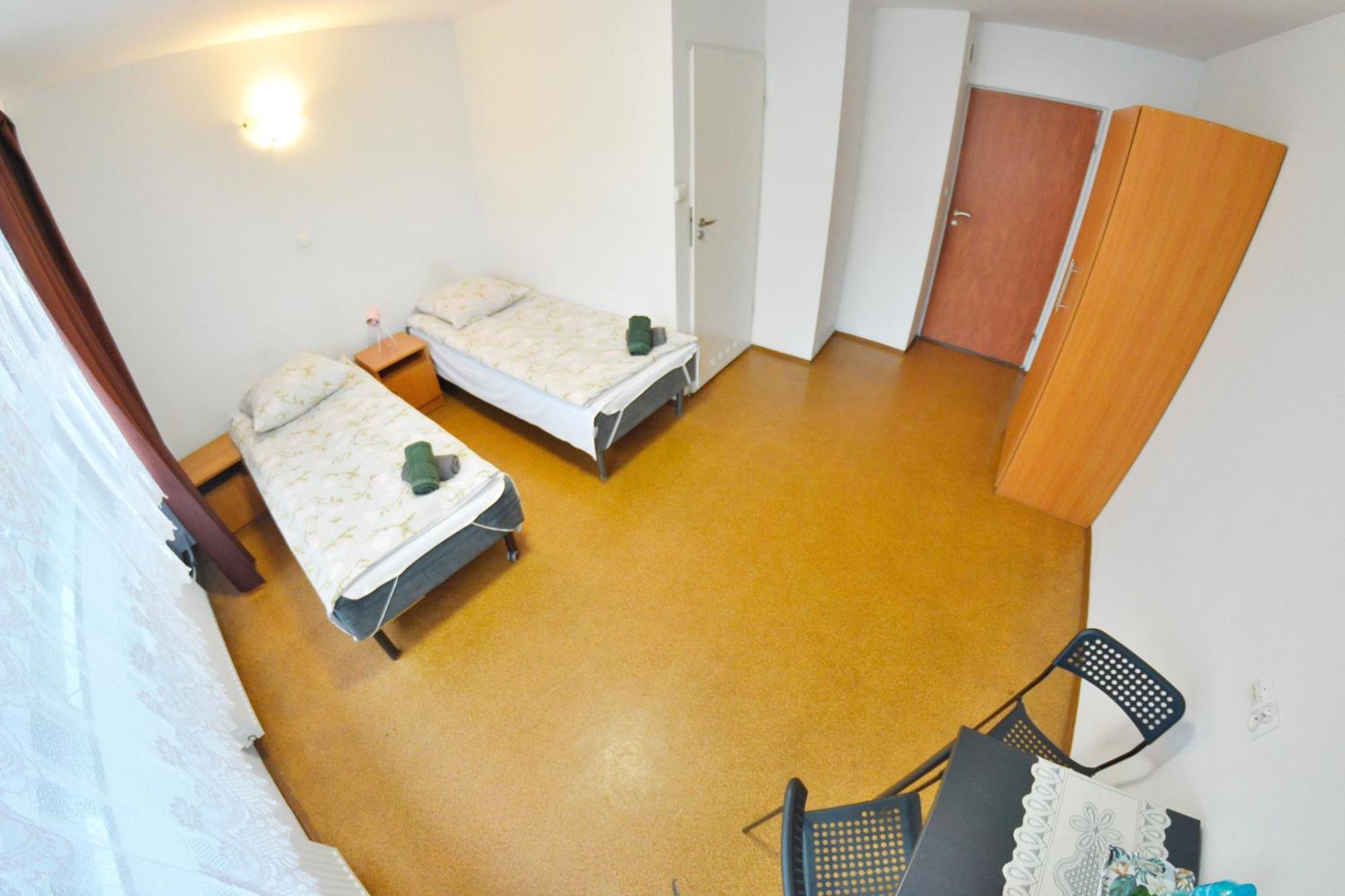 Twoj Hostel Bytom Esterno foto