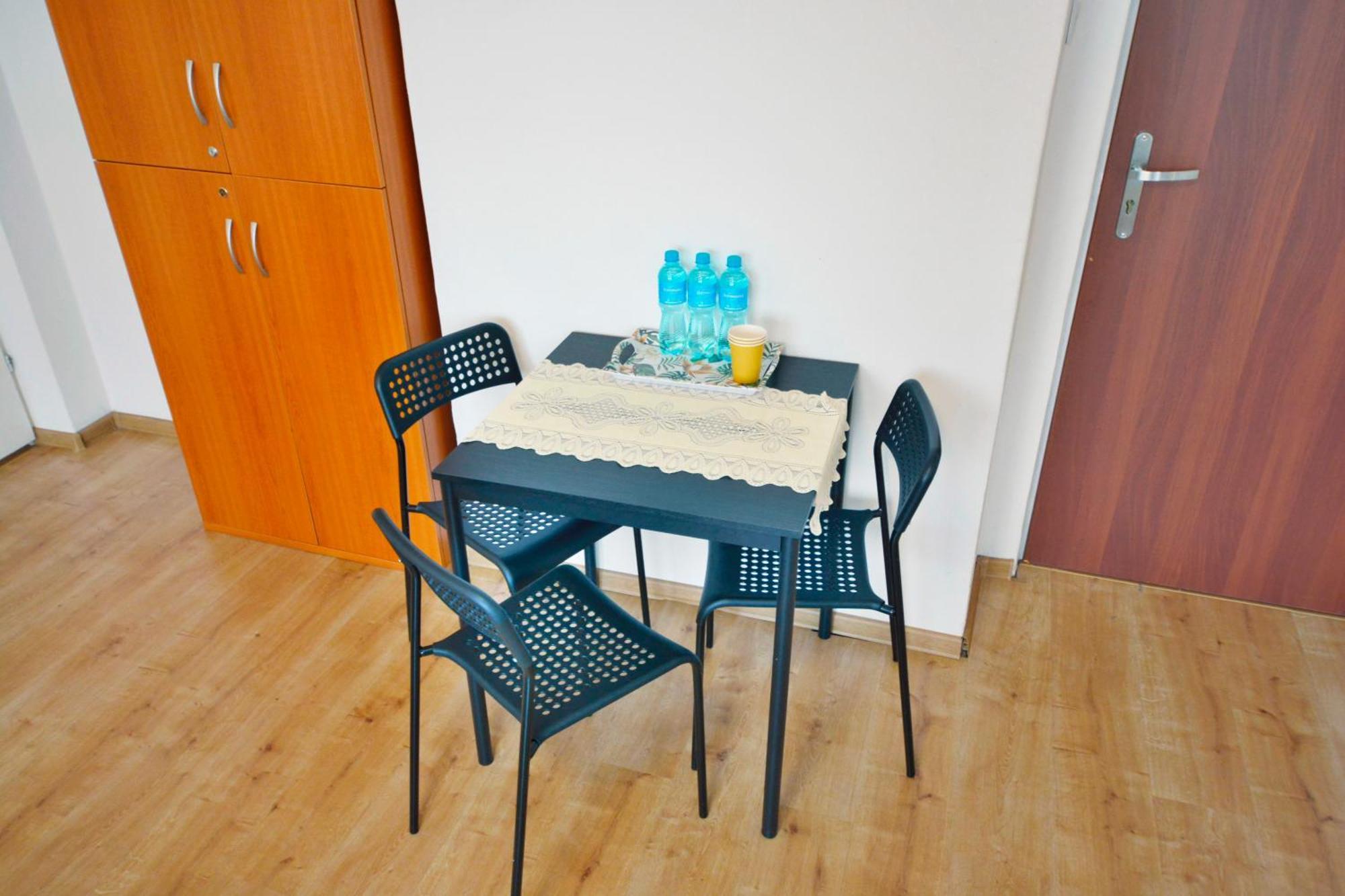 Twoj Hostel Bytom Esterno foto