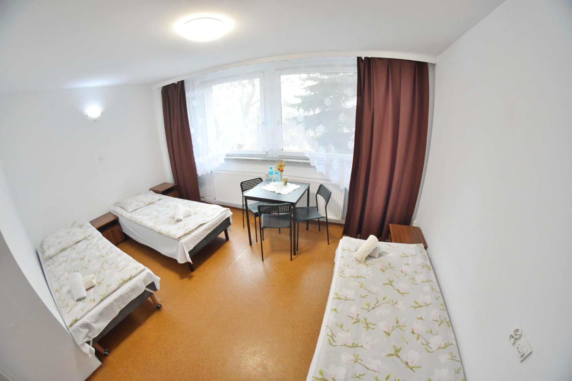Twoj Hostel Bytom Esterno foto