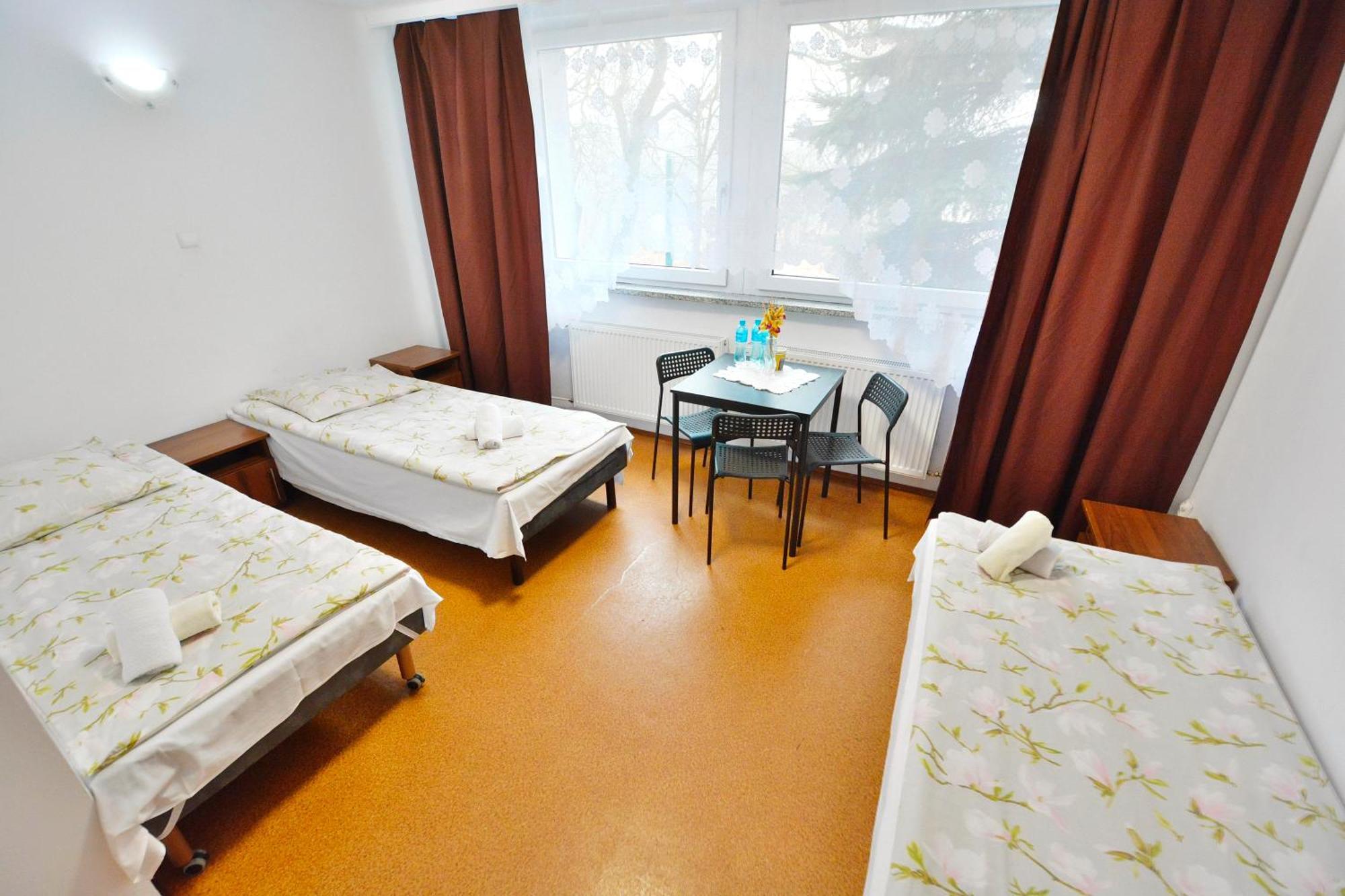 Twoj Hostel Bytom Esterno foto